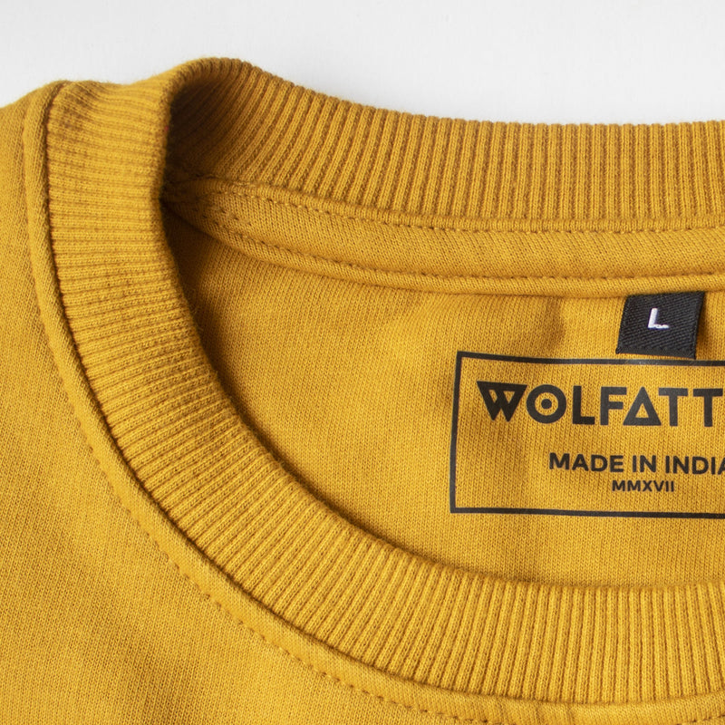 mustard yellow sweatshirt close up neck_Wolfattire